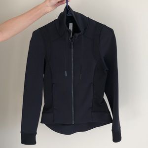 Lululemon fitted black jacket with mesh